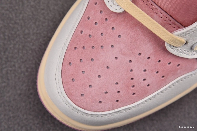 HYPE Scott Low Travis 1 SP DM7866-600 AJ x OG 0710